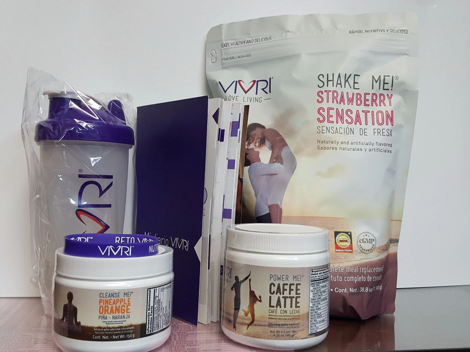 Vivri-Essential Nutrition System-10+ days-Strawberry ShakeMe-Caffe Latte