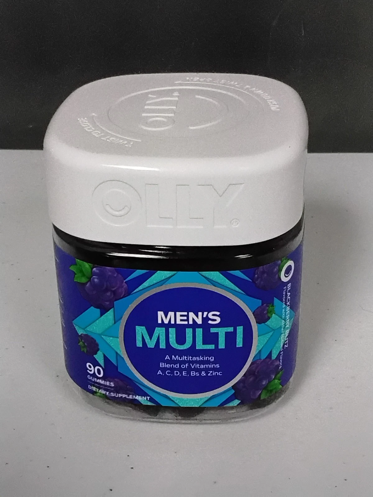 New & Sealed! Olly Men's Multi Vitamin 90 Blackberry Blitz Gummies Exp. 11/2025