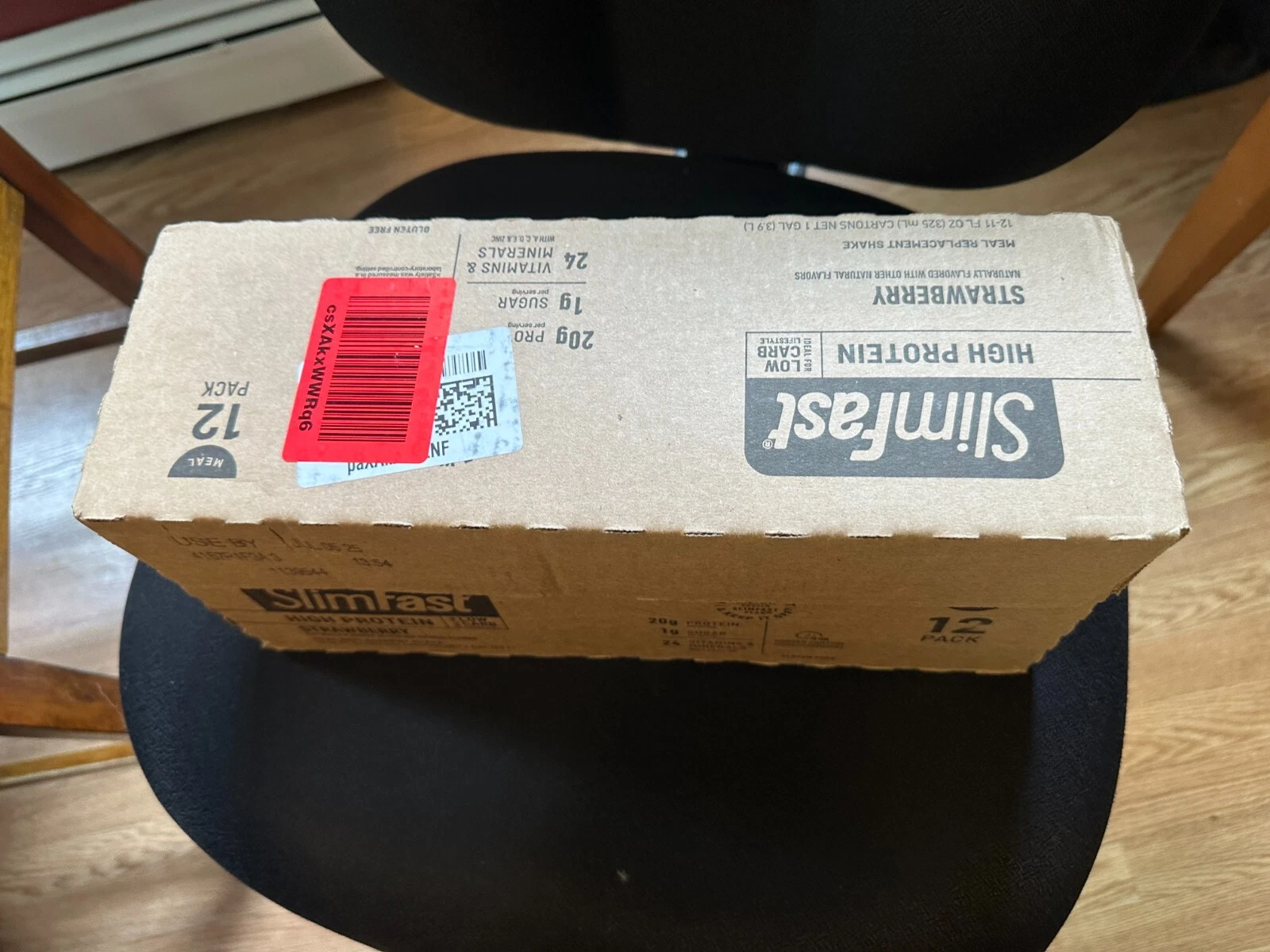 12 Count-SlimFast Protein Shake, Strawberry- 20g Protein - 11 Fl OZ Each Sealed