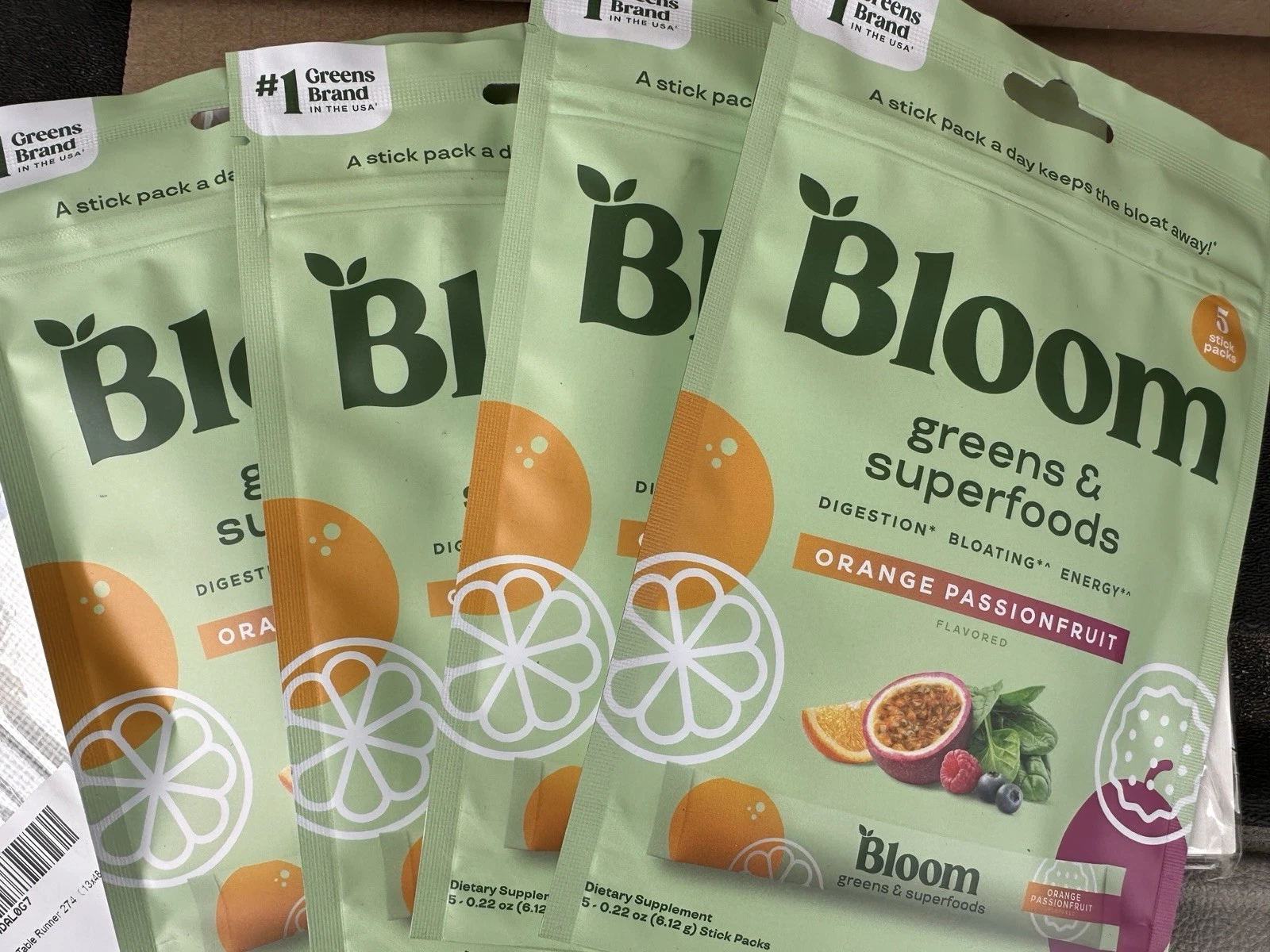4 Pack! Bloom Nutrition Greens & Superfoods Orange Passionfruit 20 Sticks 05/26