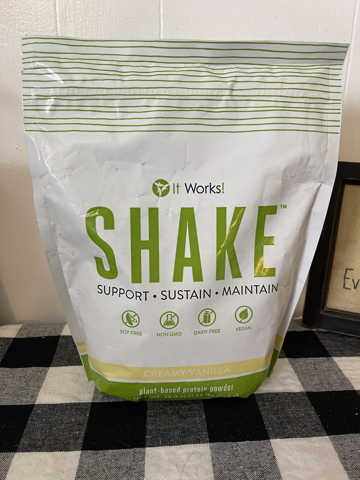 It Works Creamy Vanilla Protein Shake 25.4iz. Plant Based DISCONTINUED