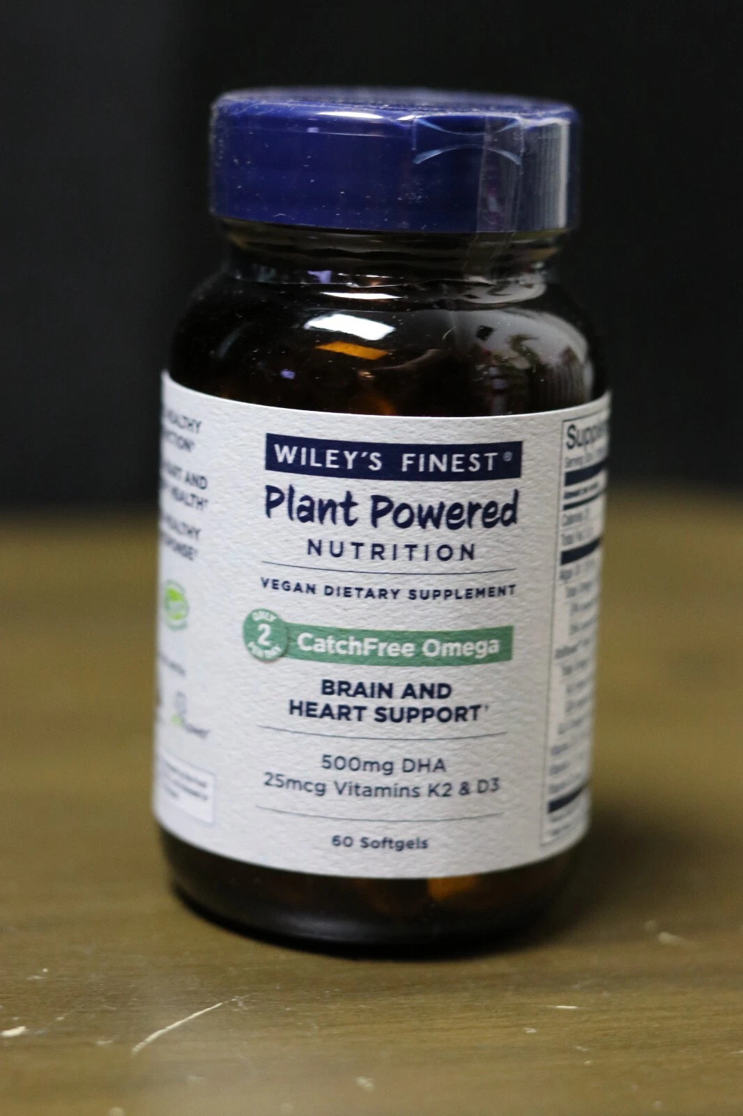 wiley's finest plant powered nutrition Catchfree omega brain and heart support