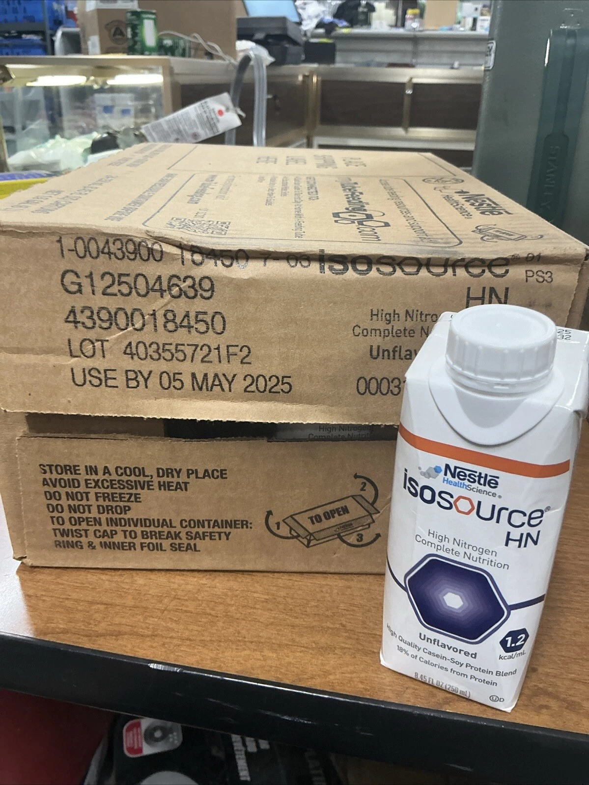 NEW CASE OF 24 NESTLE ISOSOURCE HN 1.2 CAL UNFLAVORED FORMULA 250 ML EXP 05/2025