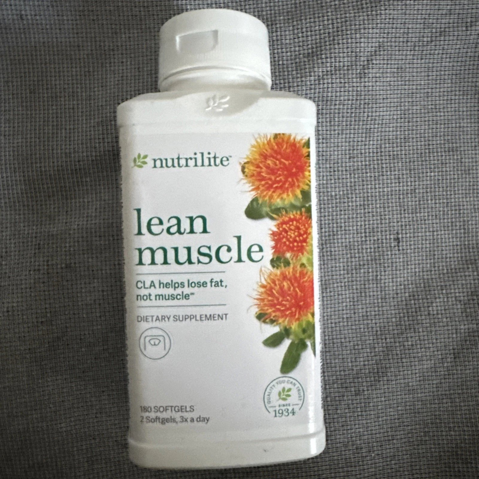 Lean Muscle - 180 Softgels- Halal Nutrilite 09/26